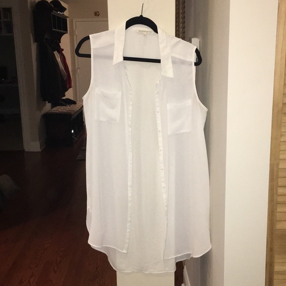 Daniel Rainn Tops - Long sleeveless blouse/tunic